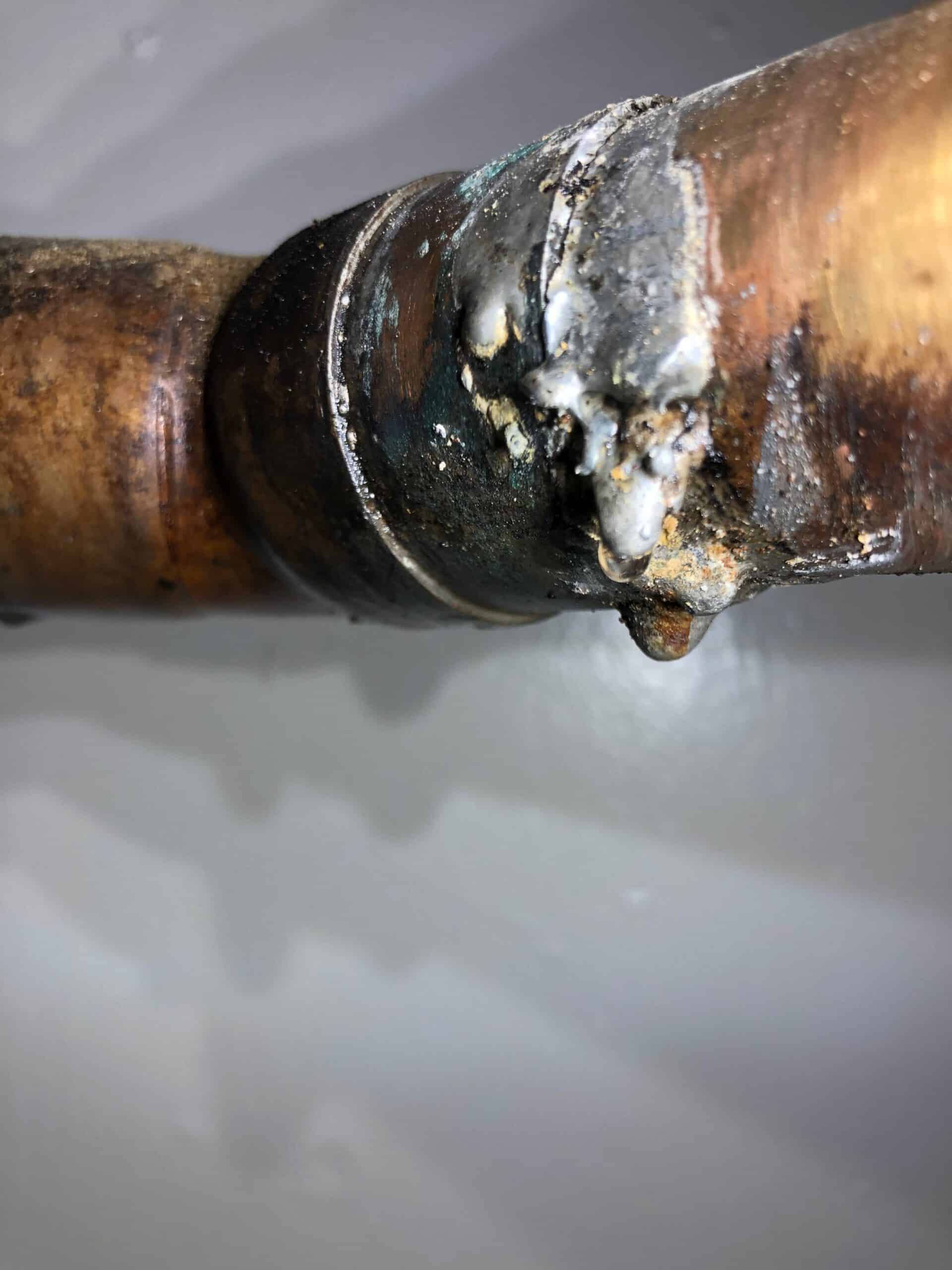 Leaky pipe