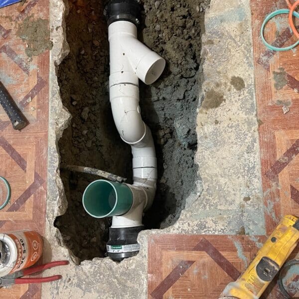 Sewer pipe undergrounds